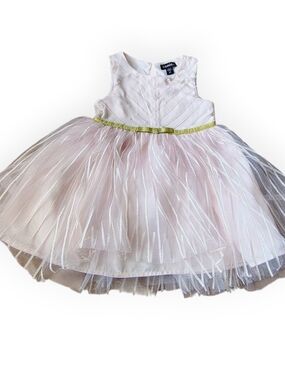 Zunie White Toddler Girls Dress with Gold Accent